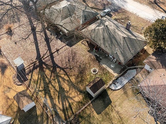 5th image of 2034 Goodale Ave