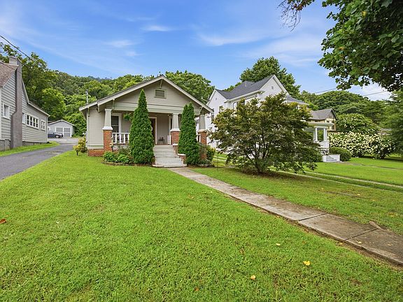 3rd image of 4413 Alabama Ave