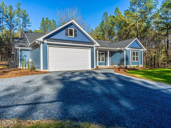 195 Pinebluff Lake Road, Pinebluff, NC 28373