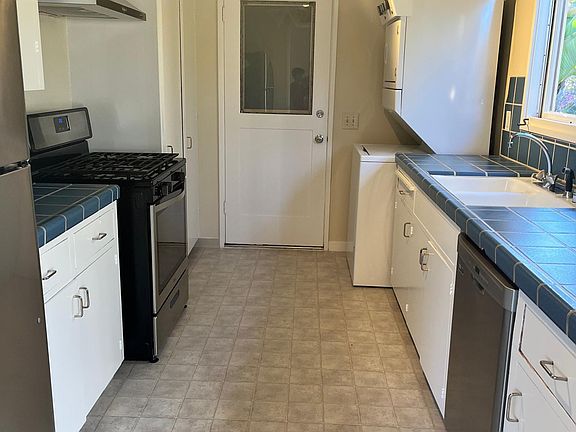 5th image of 125 Bella Vista Dr