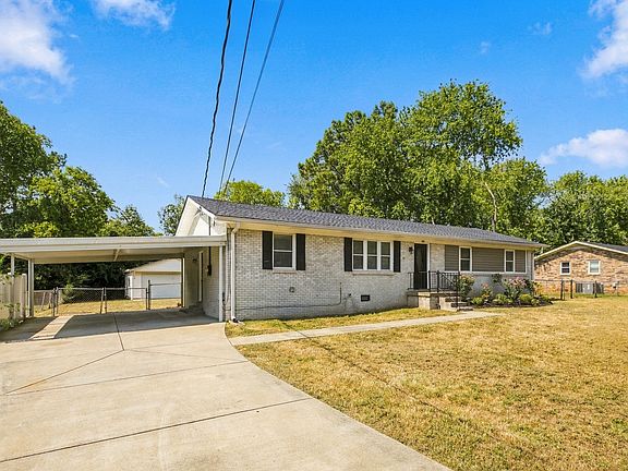 3rd image of 105 Elk Ave