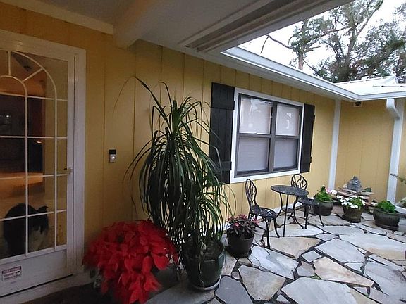 Garden patio 