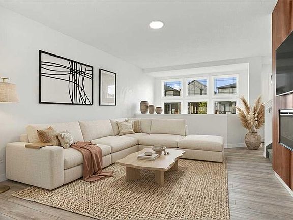 2nd image of 45 N Legacy Glen Pl SE