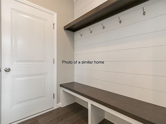3rd image of 327 Meadows Field Dr NE
