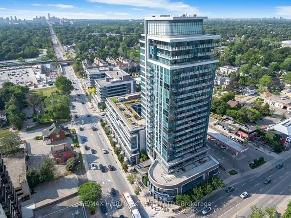 1 Hurontario St #601, Mississauga, ON L5G 0A3