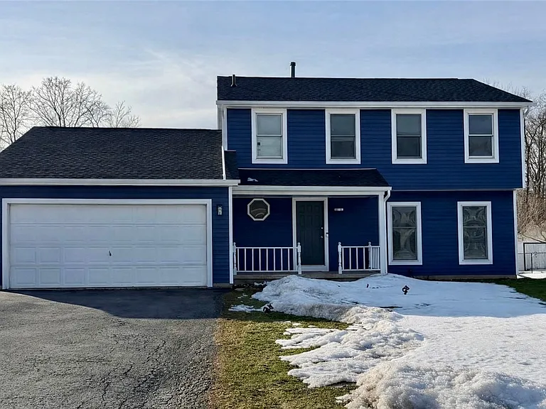 598 Bram Hall Dr — Photo 1
