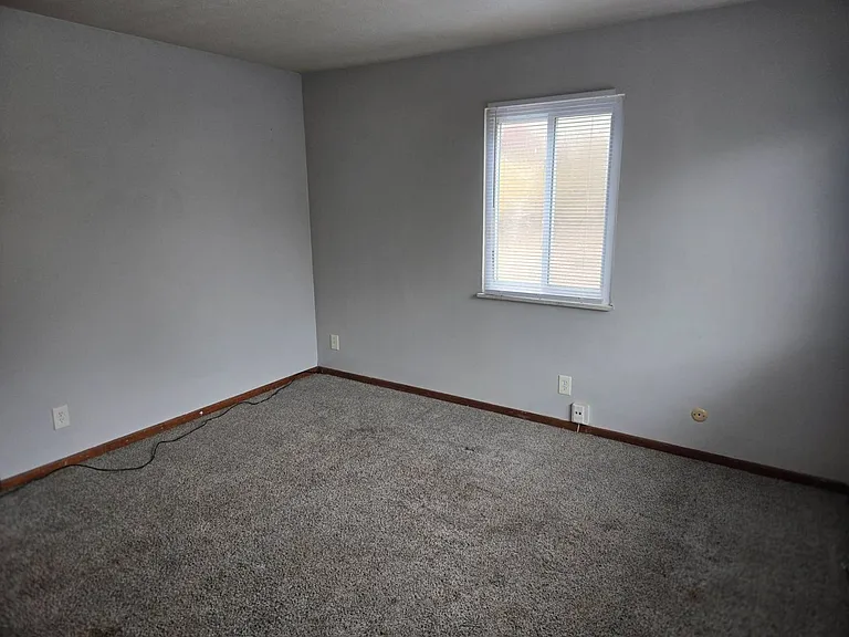 2264 SW 5th St — Photo 14
