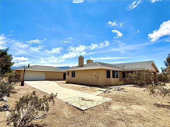 2nd image of 2837 Sequoia Rd