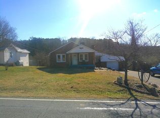 1042 Barrows Mill Rd, Martinsville, VA 24112