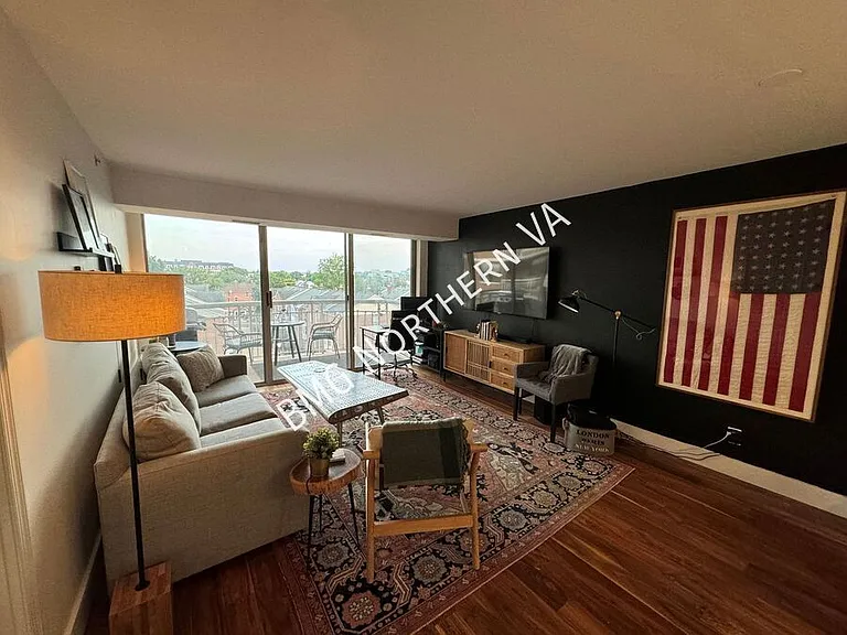 1200 Braddock Pl #507 — Photo 3