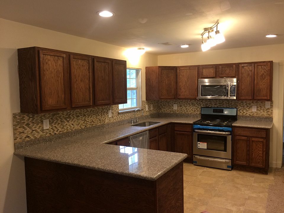 Updated kitchen new appliances