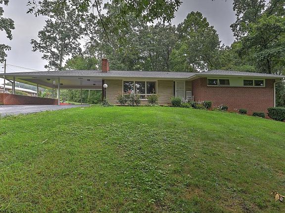 2nd image of 525 Tansey Ln
