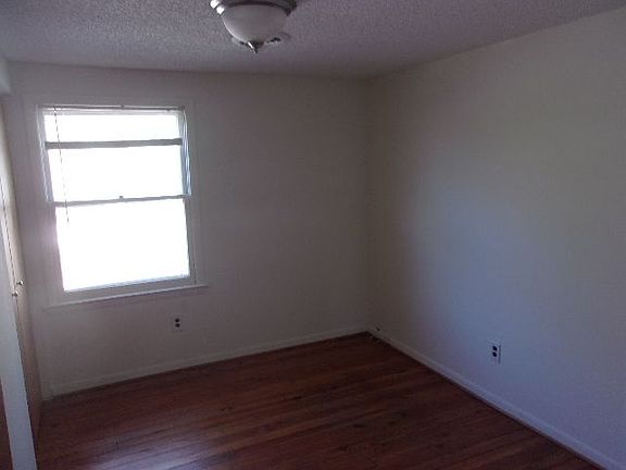 5th image of 507 W Lincoln Ave