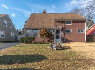 1148 Plymouth Dr, Rahway, NJ 07065