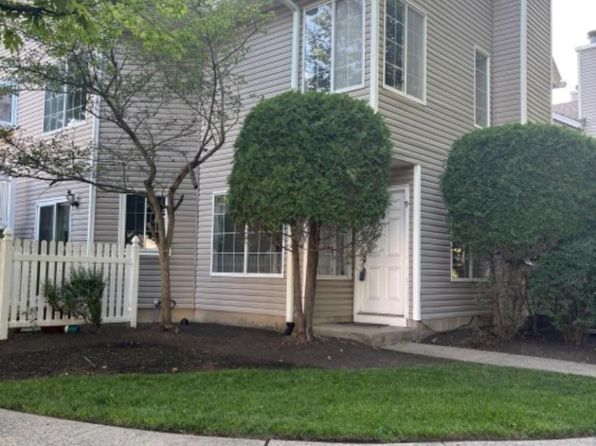 9 Pendleton Ct, Bedminster, NJ