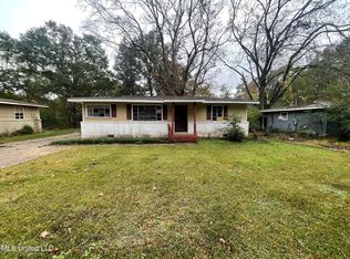 1127 Killarney St, Jackson, MS 39212