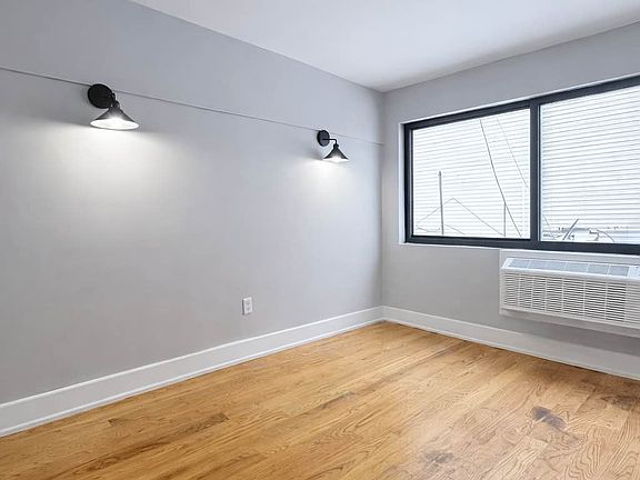 3rd image of 57 Herkimer St APT 501