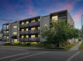 2140 W 17a St SW #402, Calgary, AB T2T 4R8