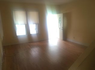 607 Claim St #B, Aurora, IL 60505