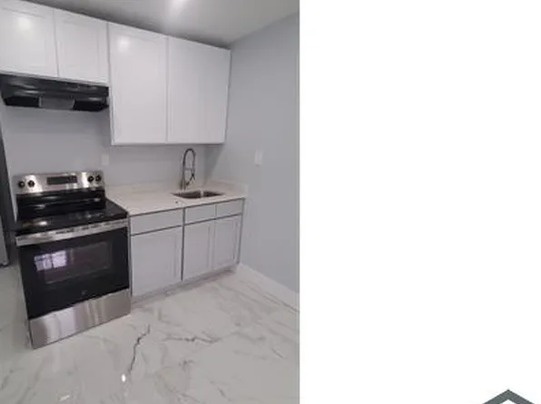 151 Beach 61st St, Arverne, NY 11692