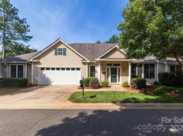 4467 Antelope Ln, Charlotte, NC 28269