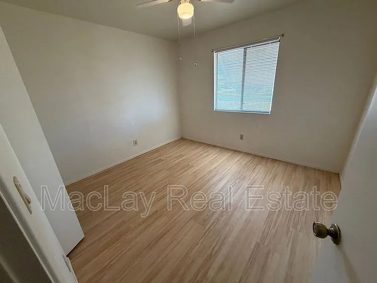 603 E Hondo Ave — Photo 5