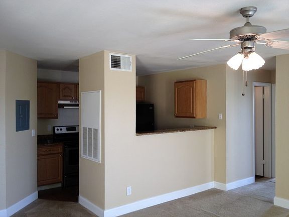 3rd image of 4720 Walden Cir APT 1432