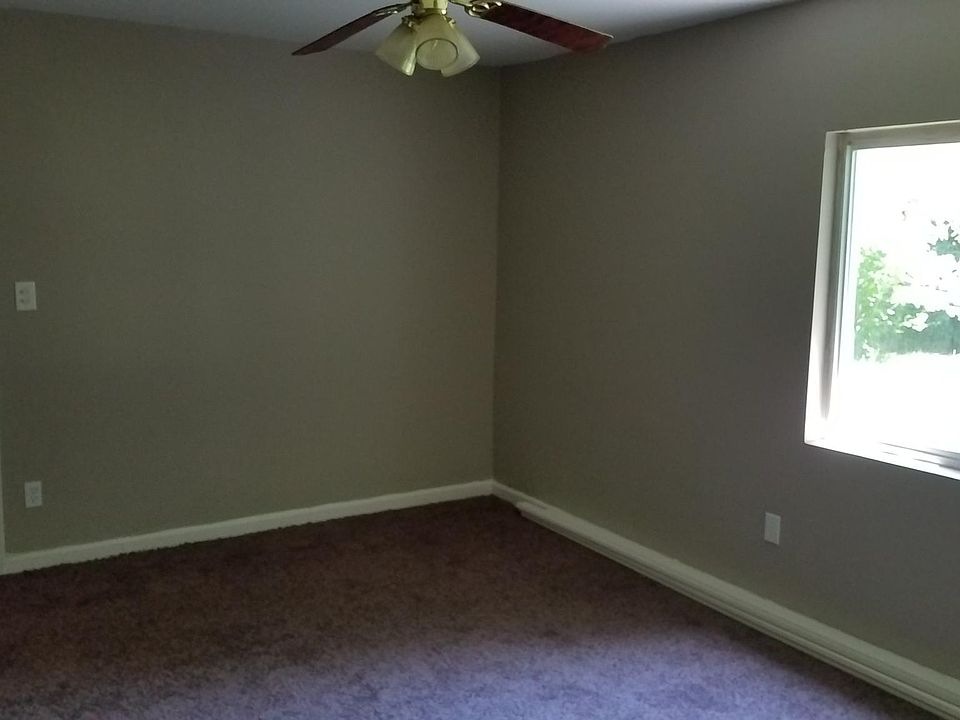 31760 Arenac Ct, Westland, MI 48186 Zillow