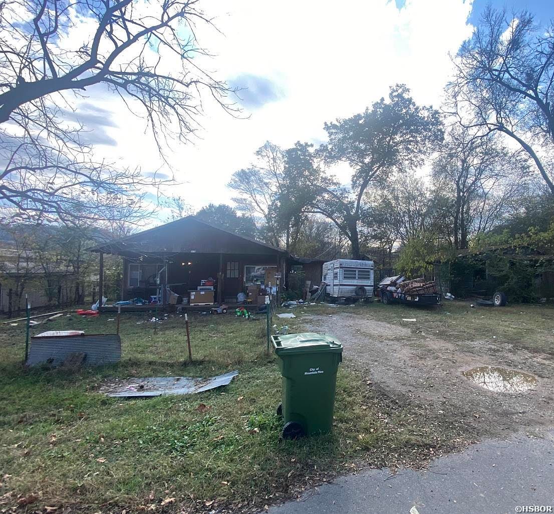 310 & 308 6th St, Mountain Pine, AR 71956 Zillow