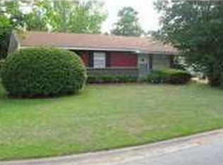 110 Bryant St, Ocean Springs, MS 39564