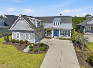 4352 Devonswood Dr, Southport, NC 28461