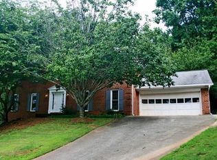 4 Planters Dr, Lilburn, GA 30047