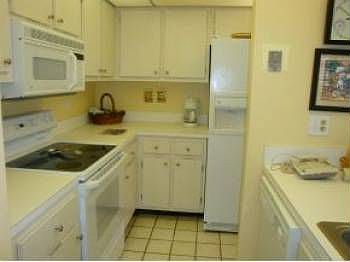 4th image of 633 Seaview Ct. (sse #4)
