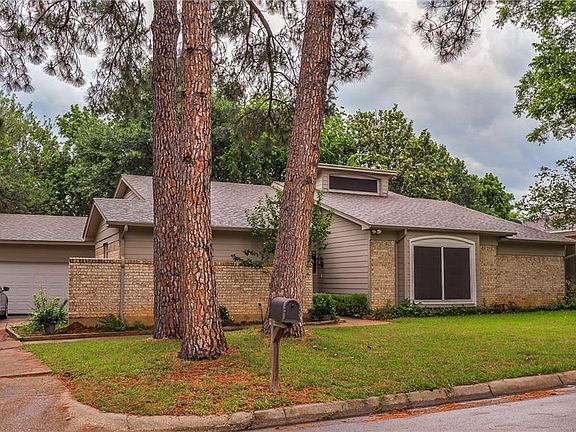 2nd image of 2321 Southcrest Dr