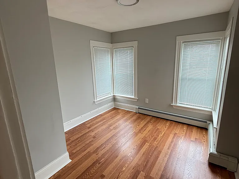 1922 Columbus Ave #2 — Photo 13