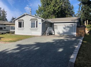 3549 Marine View Dr, Greenbank, WA 98253