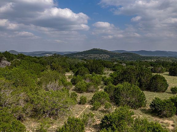 5th image of 3154 Little Dry Frio Rd
