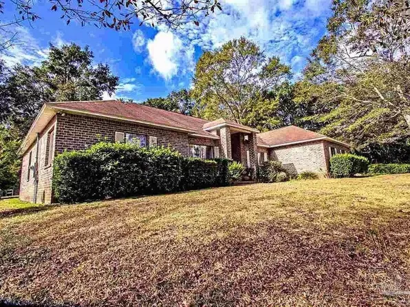 2135 Chance Rd, Molino, FL 32577