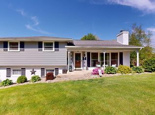 1605 Corrib Ave NW, Canton, OH 44708