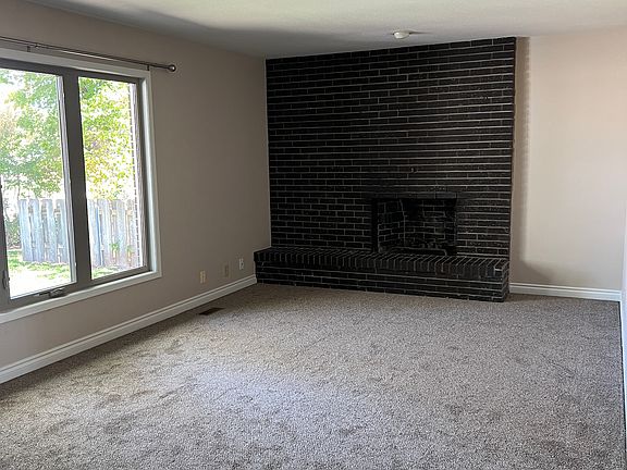 4th image of 1203 W 24th Ave #A