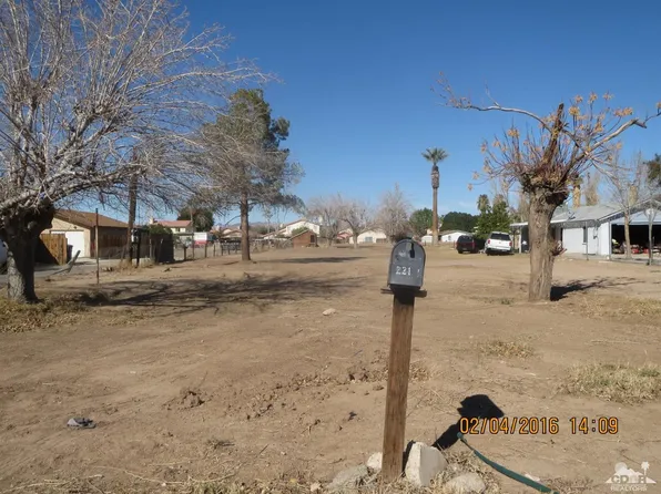 221 Lee St, Blythe, CA 92225