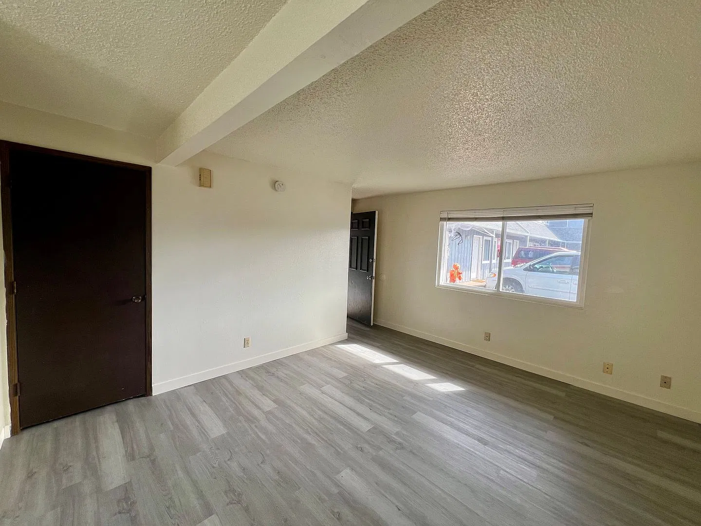 Schetter Apartments — Photo 2