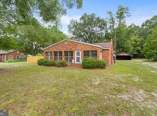 1135 N Masonic St, Millen, GA 30442