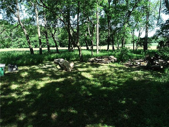 3rd image of Metcalf Rd