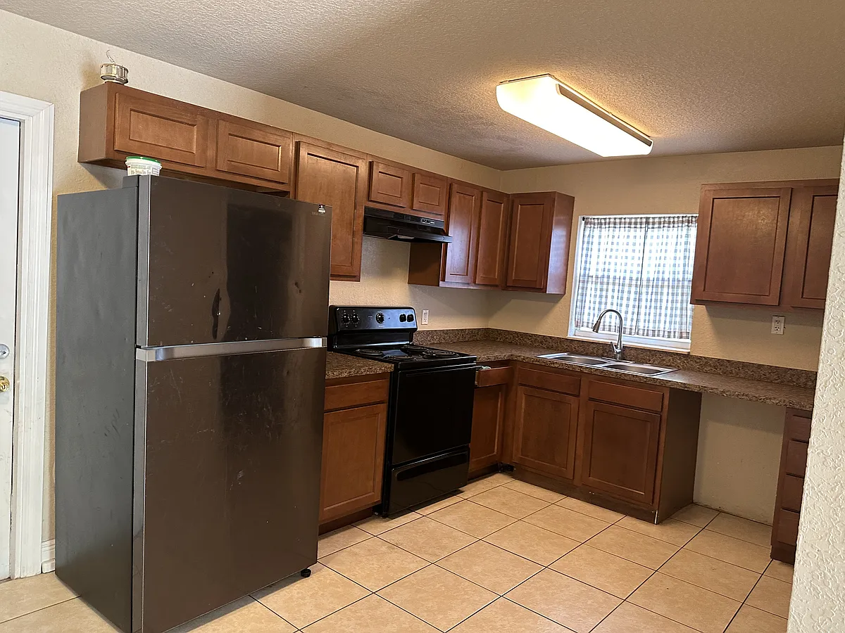 Building Photo - 442 Ormond Ave #1