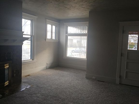 3rd image of 820 W Montgomery Ave APT 1