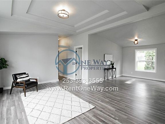 3rd image of 4416 249th St E