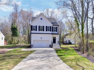 100 Woodside Dr, Williamsburg, VA 23185