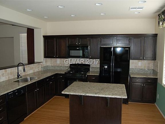 4th image of 8363 Waylon Ave