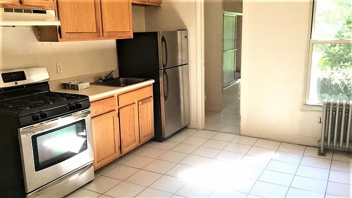 Rented by Nooklyn NYC LLC | media 32